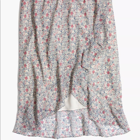 Madewell Ruffle-Wrap Midi Skirt in Shadowpetal - Picture 4 of 9